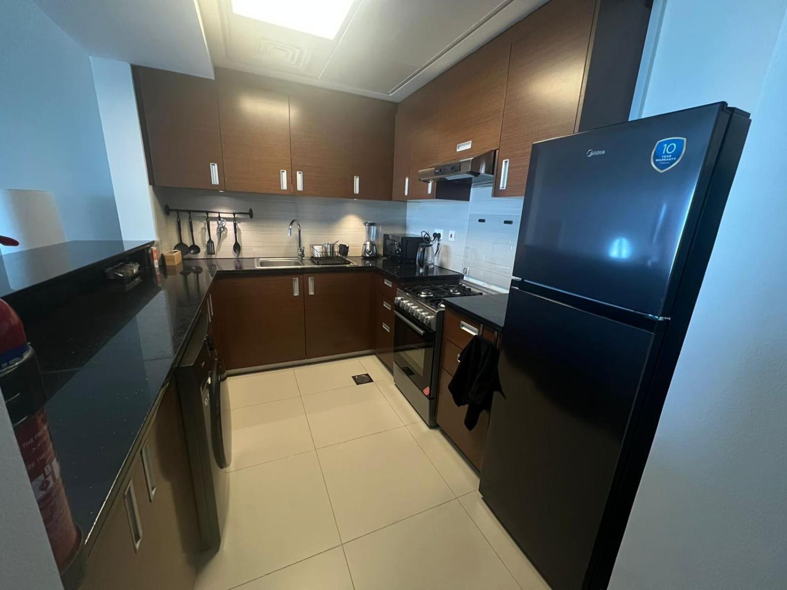 Dinar Home Abu Dhabi Eksteriør billede